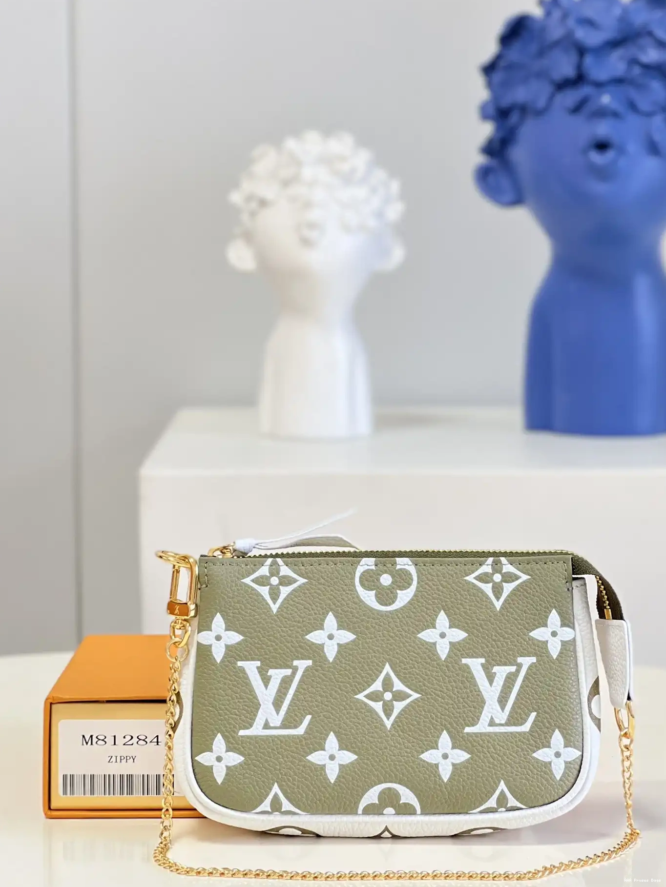 AAA Replica Ru LOUIS MINI ACCESSOIRES POCHETTE VUITTON 0626
